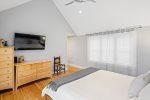 Mounted t.v. & plenty of storage for your personal items